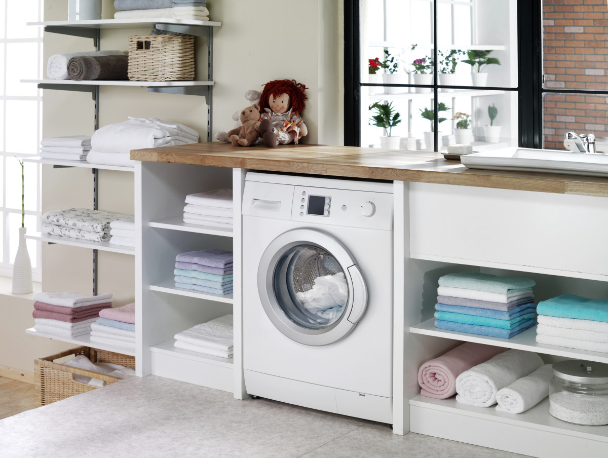 Koyu Renkli Çamaşırlar Nasıl Yıkanır | Çamaşırlarda Renk Karışması |  TemizSözlük